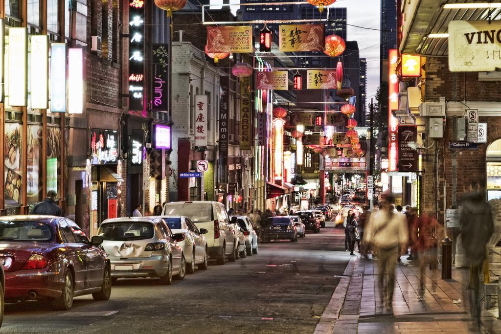 Akom Melbourne Aparthotel Luaran gambar