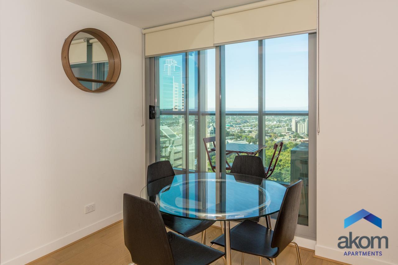 Akom Melbourne Aparthotel Luaran gambar